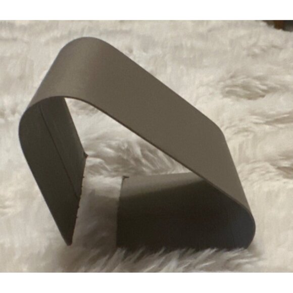 2017 Christmas Holiday Fossil Watch Holder ONLY Metal Tin Box Cases 2.75" Tall - Picture 6 of 15